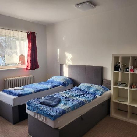 Homestay U Hanky Zdiby Eksteriør bilde